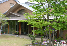 おぶせミュージアム・中島千波館